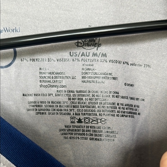 Disney World 50th Anniversary Minnie Soccer T-shirt - Picture 3 of 6